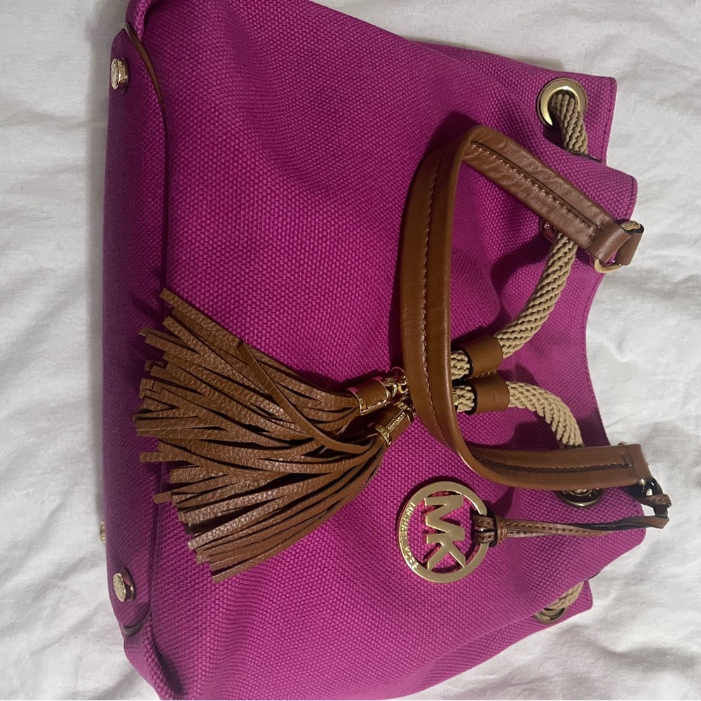 Micheal Kors Purse